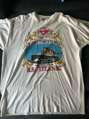 Hanes Vintage Titanic Historical Society SS Frontside Graphic Tee XL